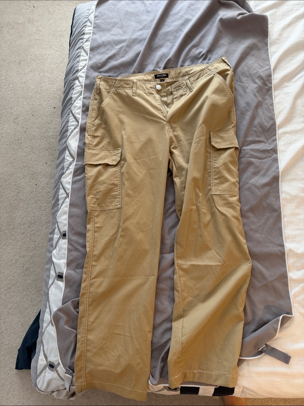 True Religion Men's Khaki Cargo Pants